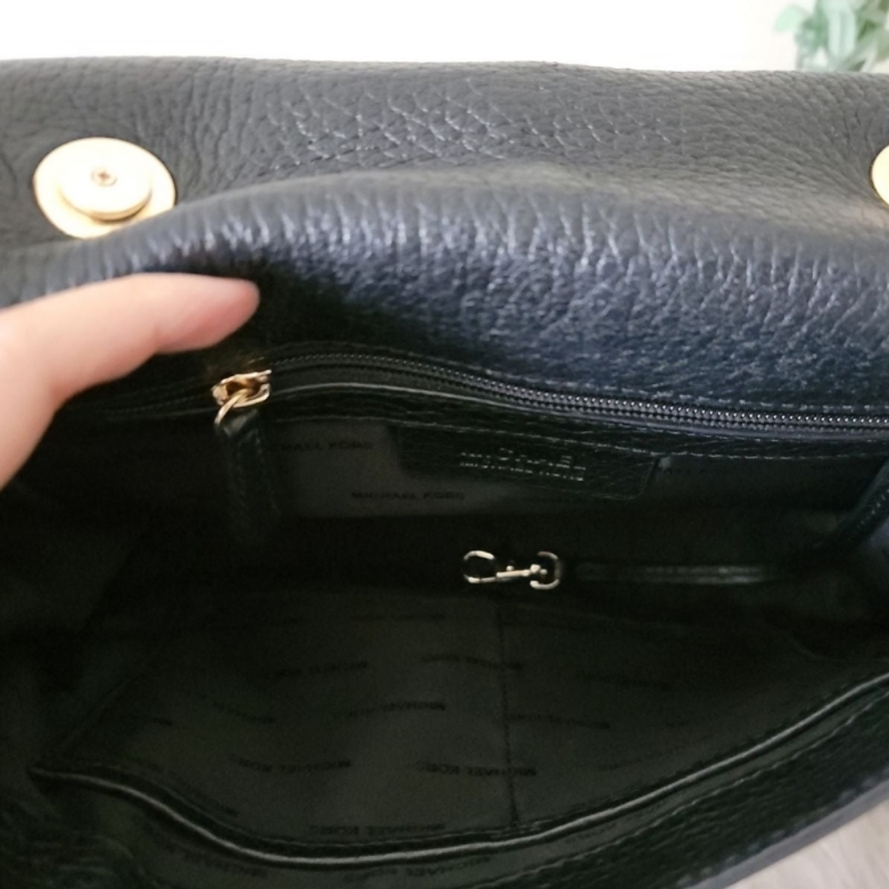 Michael kors satchel bag black leather RARE - Picture 11 of 12